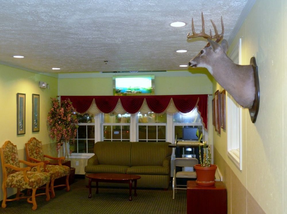 Holiday Lodge - Greensboro/Lake Oconee Buitenkant foto